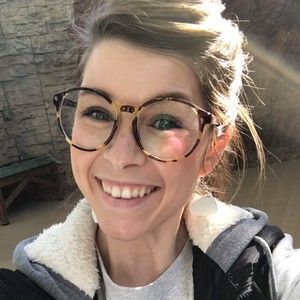 Meet your Posher, Brooke